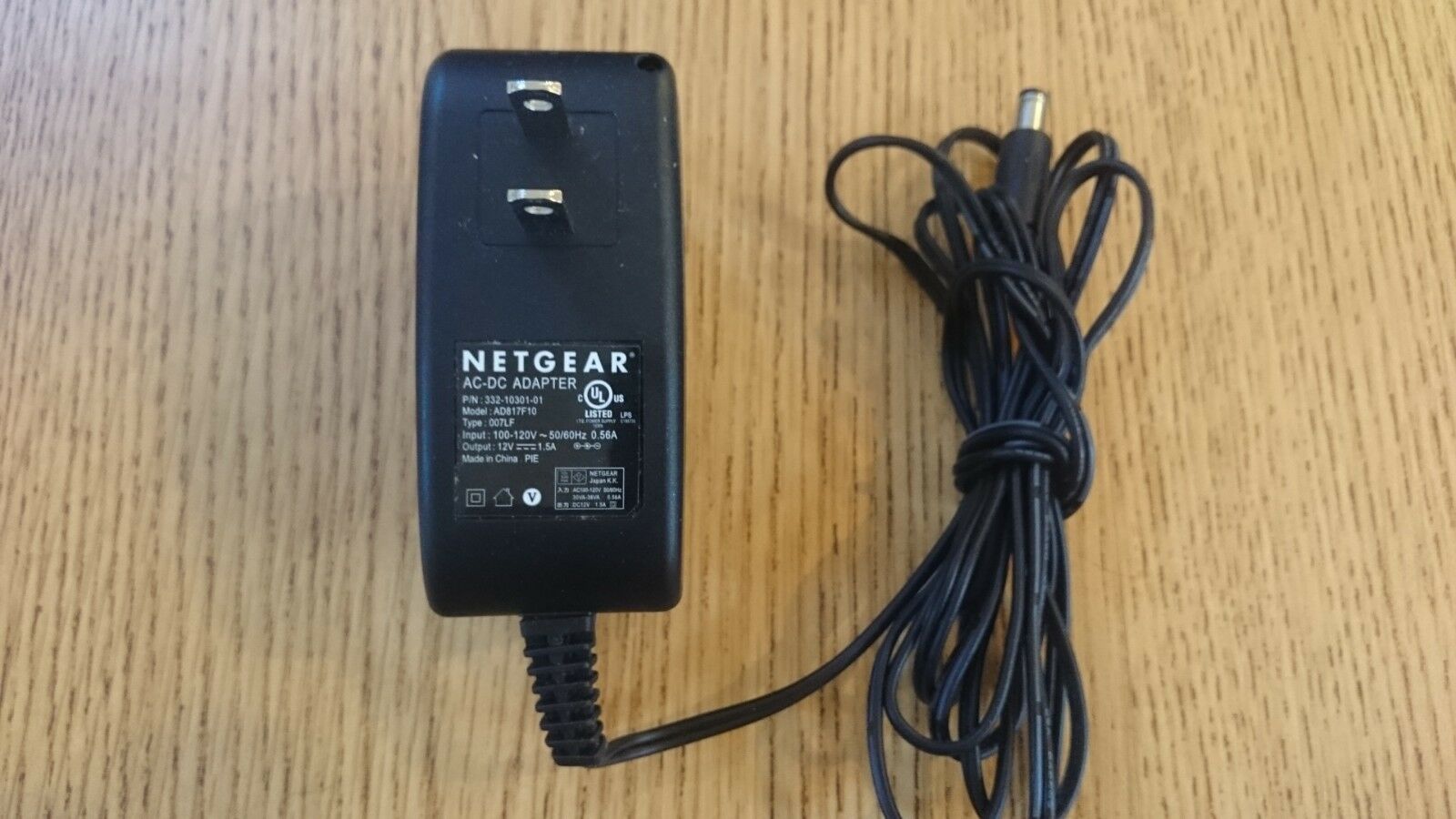 *Brand NEW*Genuine 12V 1.5A Netgear AD817F10 AD817F10 AC-DC Adapter Power Supply